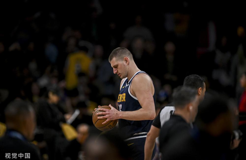 而媒体的片 而媒体的片