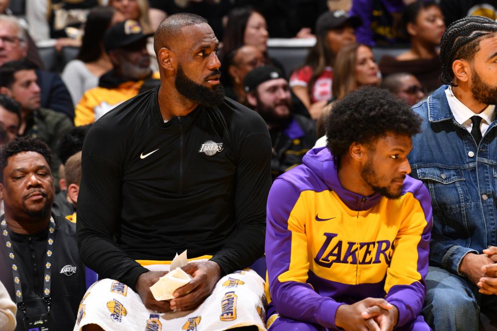 对球员的严 对球员的严